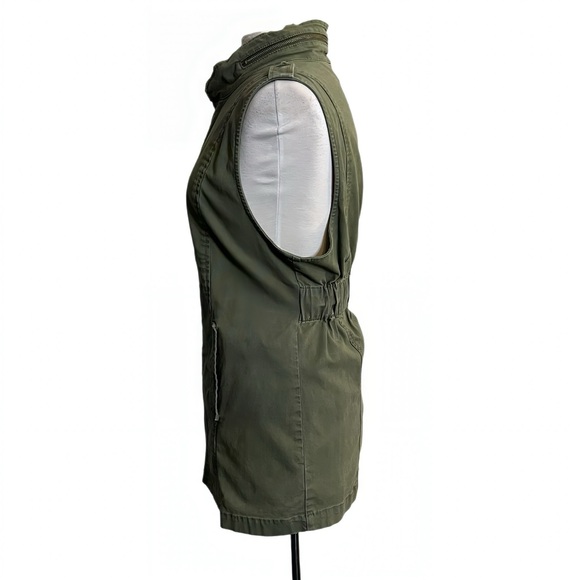Cabi Explorer Utility Vest Army Green Sleeveless Gorpcore Zip Front Stretch Sz M - Picture 9 of 16